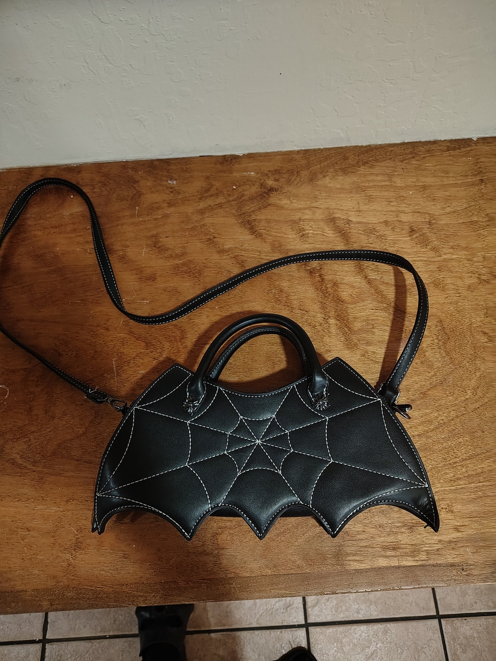 Black Bat-Web Top Handle Crossbody Bag - Picture 1 of 7